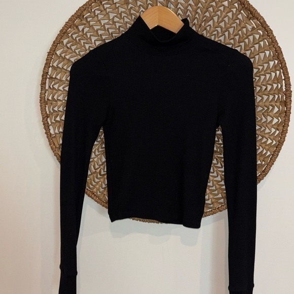 American Eagle black waffle long sleeve mock turtleneck shirt size xsmall - Picture 1 of 5
